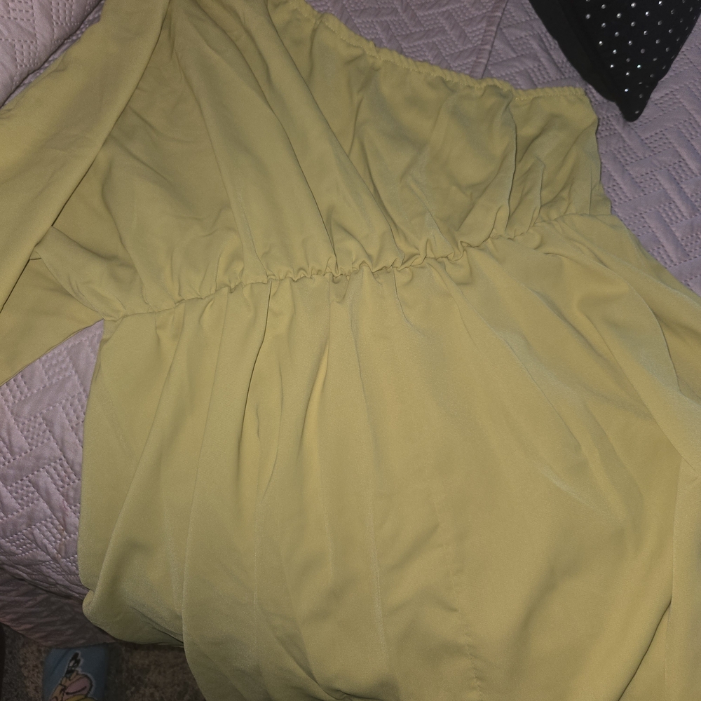 SHEIN Light Yellow Ruched - Picture 3 of 3